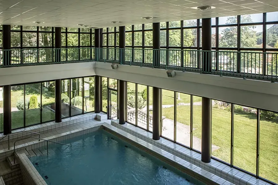 station_18_tAkxnhZtbR