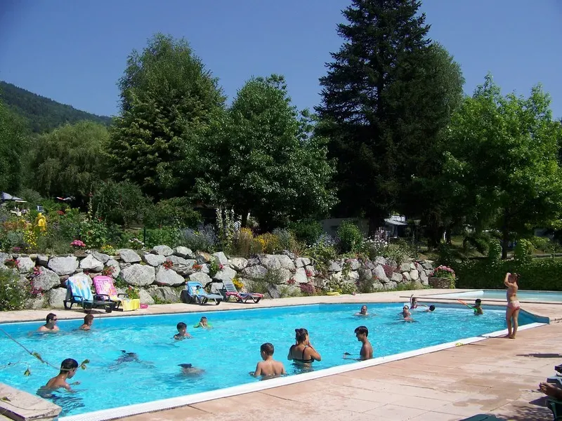 piscine-camping-clair-matin-9