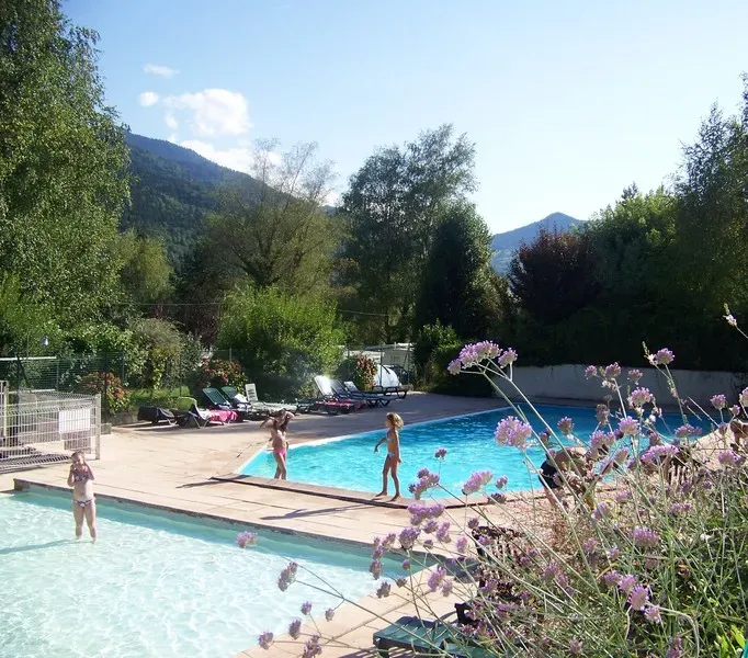 piscine-camping-clair-matin-17